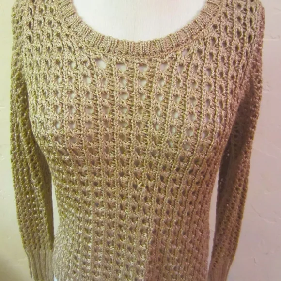 Lucky Brand Gold NWOT Sweater, Size Small - Picture 6 of 7